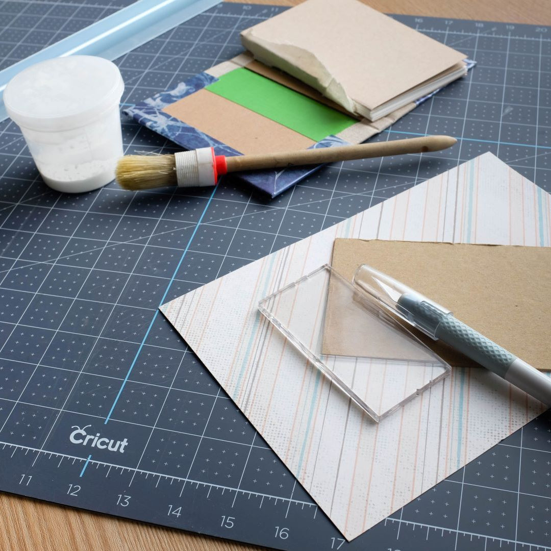 Bookmaking Corner Tool
